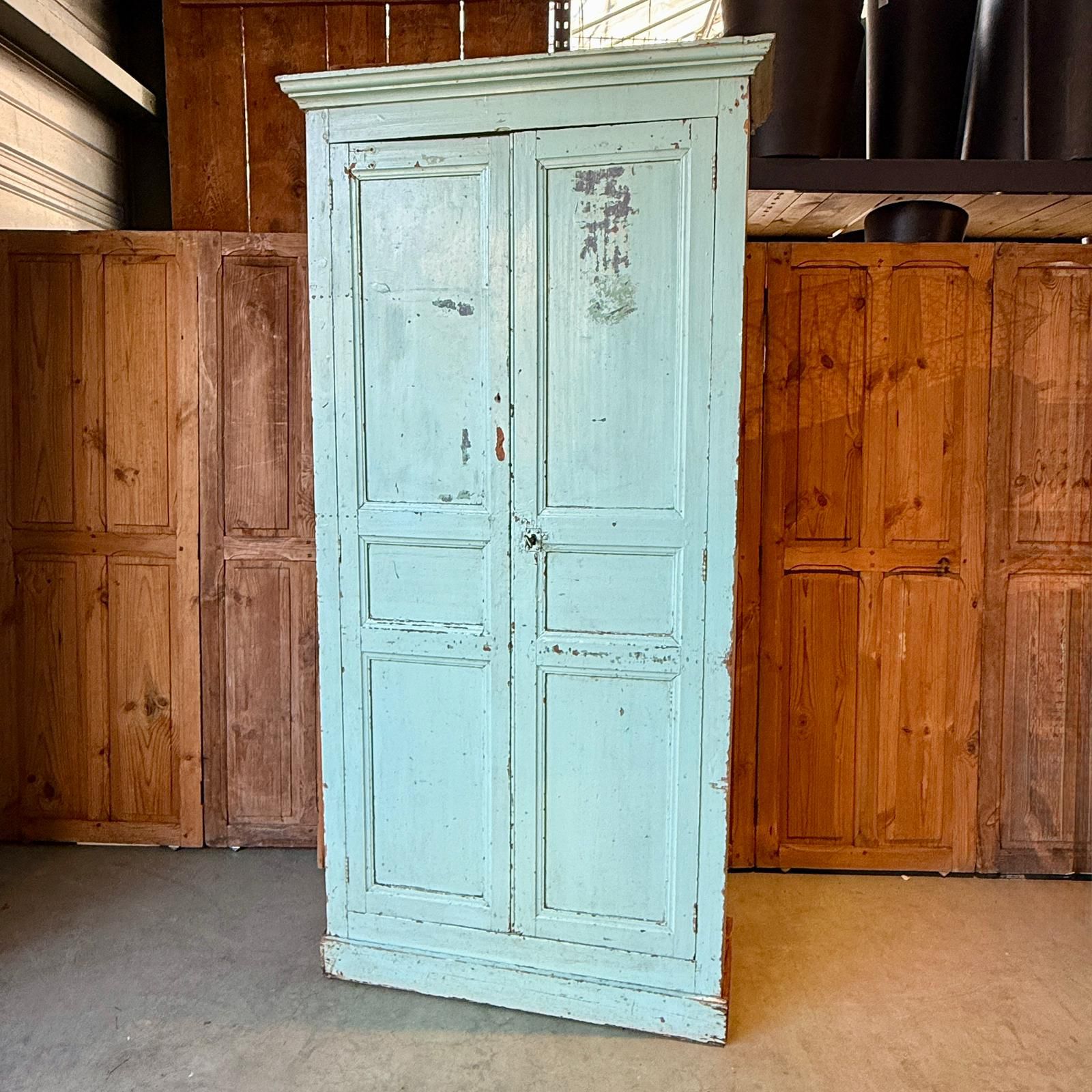 Armoire